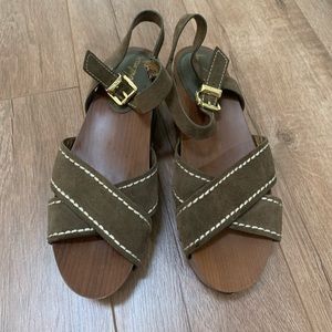 Sam Edelmon olive green summer sandal